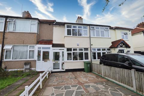 2 bedroom terraced house for sale, Linley Crescent, Romford, RM7