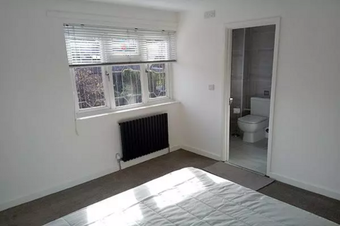 House share to rent, Tranton Road, London SE16