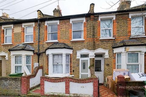 2 bedroom terraced house for sale, London E13