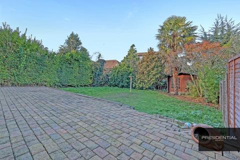 7 bedroom detached bungalow for sale, Chigwell IG7