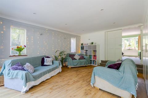 5 bedroom detached house for sale - Merrow Croft, Guildford, GU1