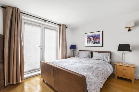 2 bedroom apartment to rent, Benbow House, 24 New Globe Walk, London Bridge, London, SE1