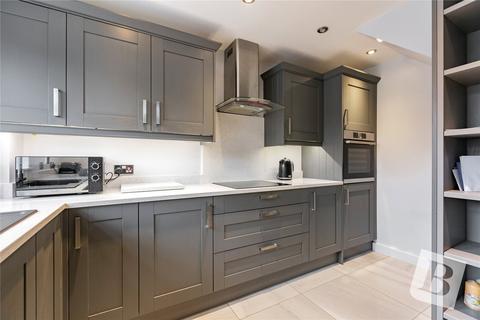 17 Chalvedon Avenue, Pitsea, Basildon, SS13 1AF