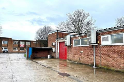 Industrial unit to rent, Unit E10 Telford Road, Bicester, OX26 4LD