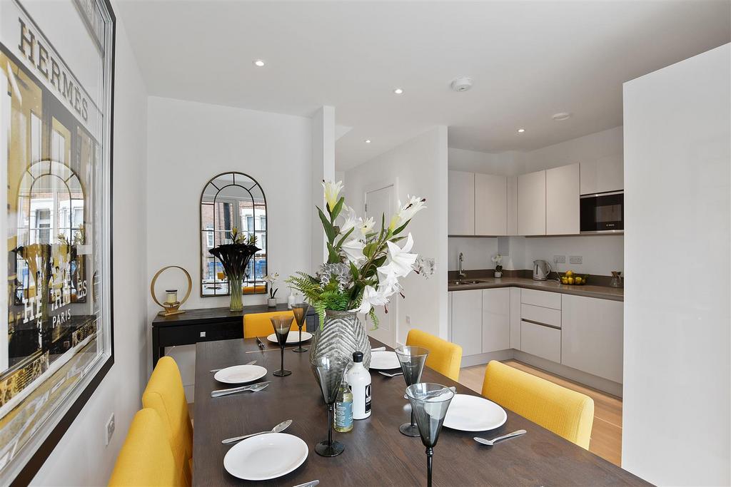 RHBP - Show House 144-156 Uxbridge Rd, W7 (99).JP