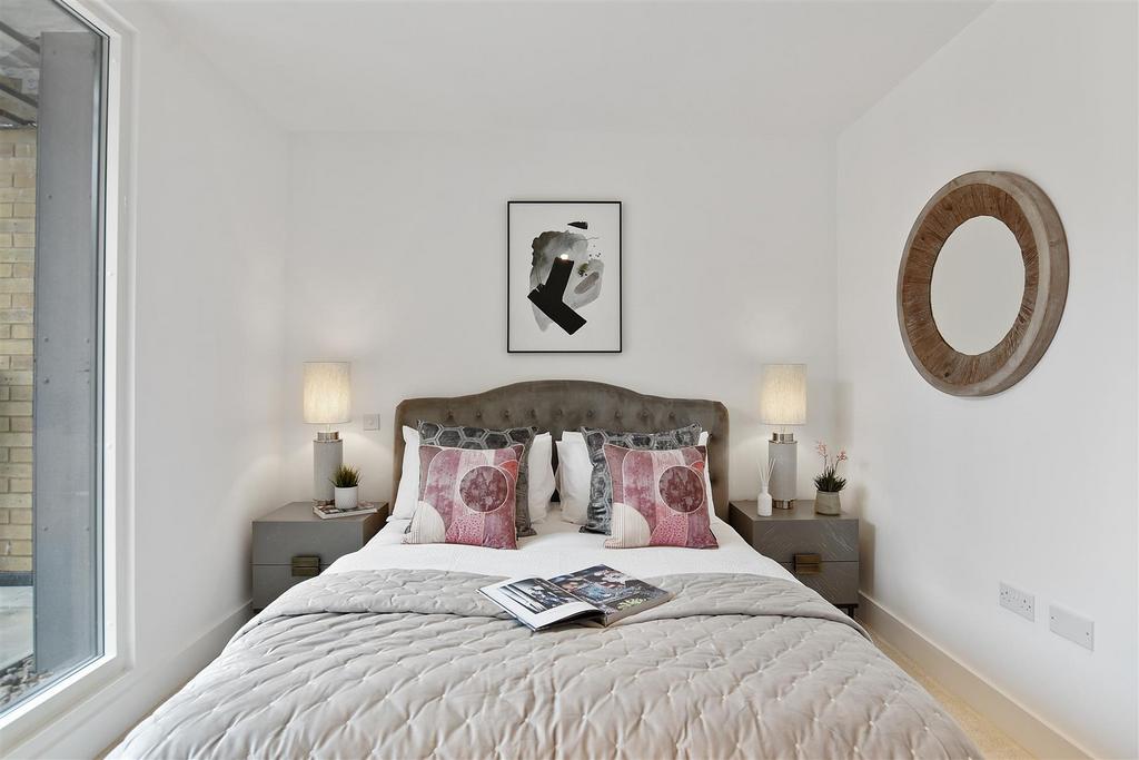 RHBP - Show House 144-156 Uxbridge Rd, W7 (54).JP
