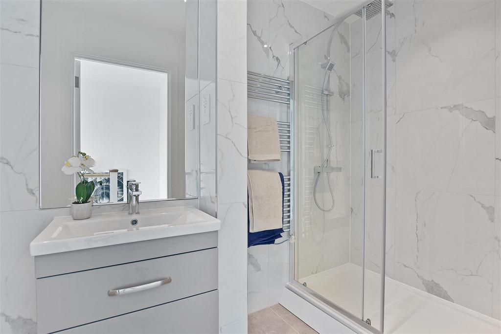 RHBP - Show House 144-156 Uxbridge Rd, W7 (24) -