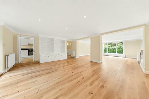 3 bedroom flat to rent - The Boltons, Chelsea SW10