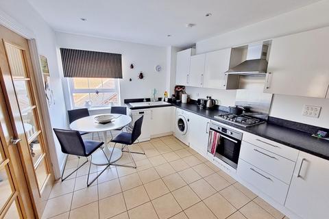2 bedroom apartment for sale, The Street, Crowmarsh Gifford, OX10