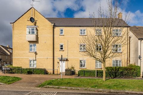 2 bedroom flat for sale - 2 Elmhurst Way, Carterton, Oxfordshire, OX18