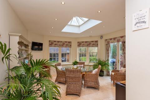 undefined, Hanbury, Bromsgrove, Worcestershire