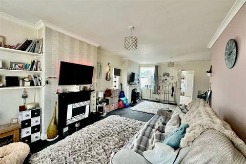2 bedroom semi-detached house for sale - Kirkham Drive, Hull HU5