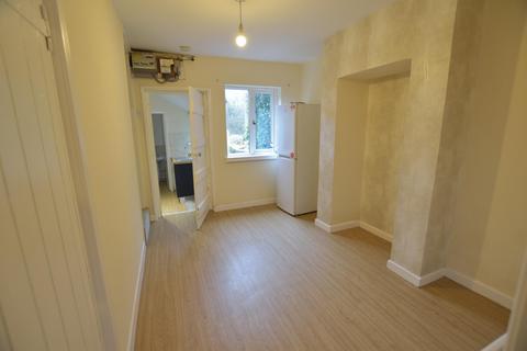 2 bedroom terraced house to rent, Stone Road, Rough Close, Meir Heath, ST3