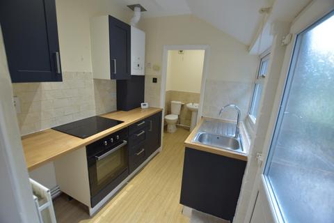 2 bedroom terraced house to rent, Stone Road, Rough Close, Meir Heath, ST3