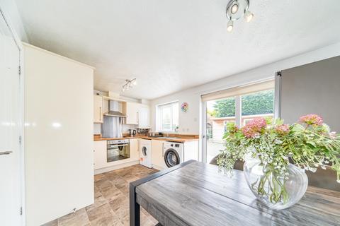 3 bedroom detached house for sale - Manorwood Drive, Whiston