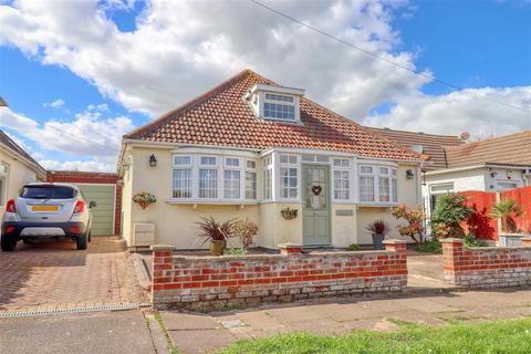 25 Bournemouth Road, Holland-on-sea, Clacton-on-sea, CO15 5TD