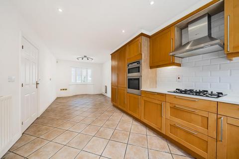 4 bedroom detached house for sale - Knaphill,  Woking,  GU21