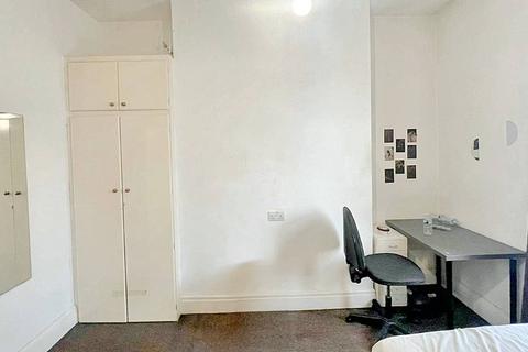 4 bedroom house share to rent, The Retreat, Sunderland SR2