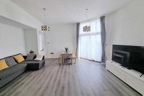 2 bedroom apartment for sale - Southview Mews, Basingstoke RG21