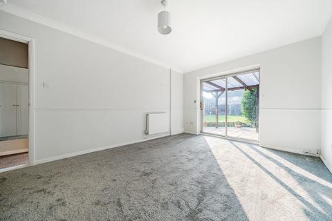 24 Arthur Salmon Close, Faversham, ME13 7PS
