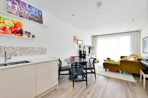 2 bedroom apartment for sale - Frogmore Avenue, Watford