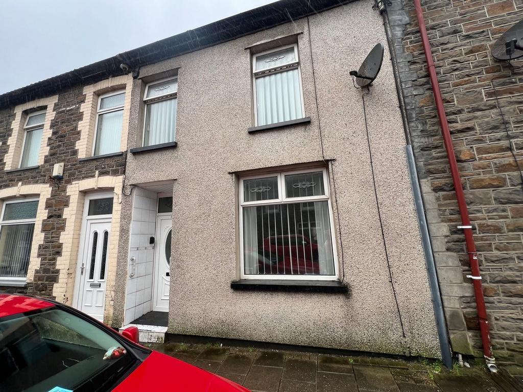 Roberts Street Ynysybwl Pontypridd 2 bed terraced house for sale £120,000