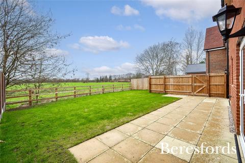 4 bedroom detached house for sale, Scholars Close, Felsted, CM6