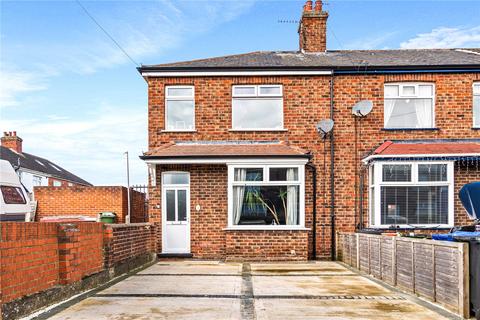 3 bedroom end of terrace house for sale, Welbeck Place, Grimsby, Lincolnshire, DN34