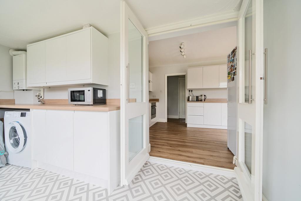 Kitchen/Utility Area