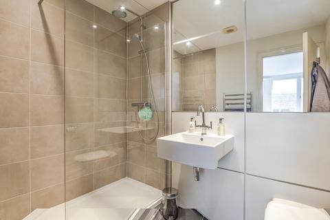 2 bedroom flat for sale, Crouch End Hill, Crouch End