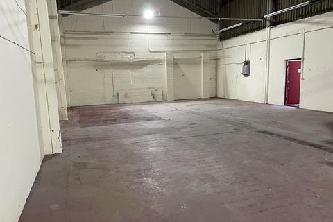 Distribution warehouse to rent - Stable Hobba, Newlyn TR20