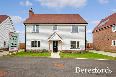 4 bedroom detached house for sale, Scholars Close, Felsted, CM6