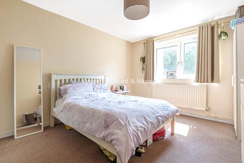 4 bedroom house to rent, Tooting Bec Road Tooting SW17