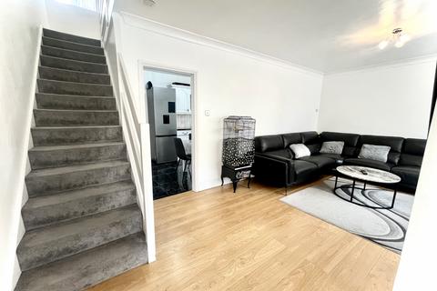 2 bedroom end of terrace house for sale, Durants Road, EN3