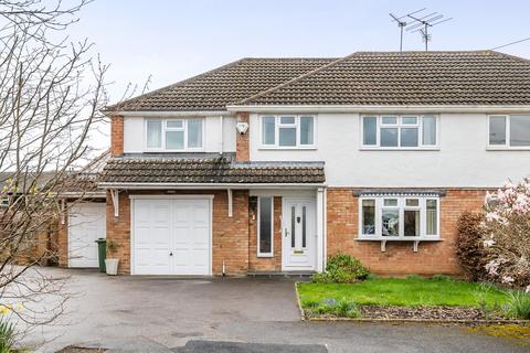 4 bedroom semi-detached house to rent, Ray Lea Close, Maidenhead, SL6