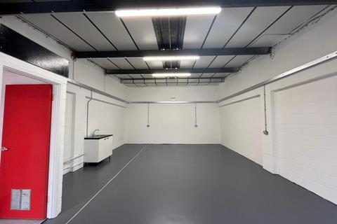 Industrial unit to rent, Rabans Lane Industrial Area, Aylesbury HP19