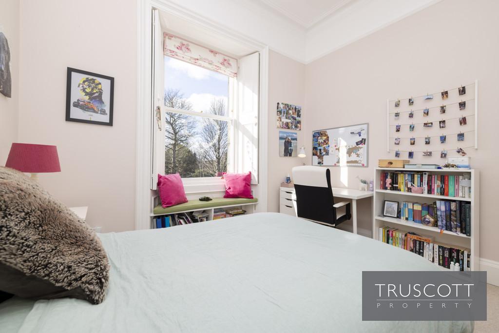 Double Bedroom 2