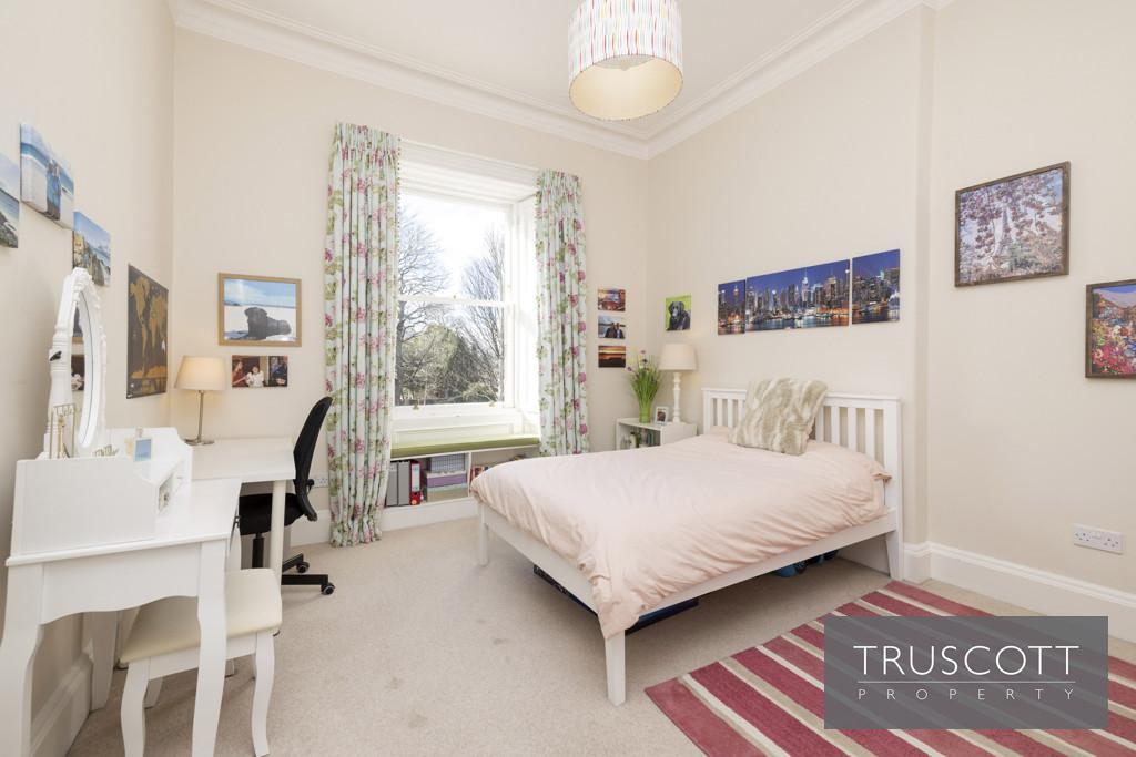 Double Bedroom 3