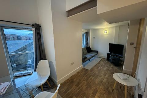 2 bedroom flat to rent - Building 22, Royal Arsenal SE18