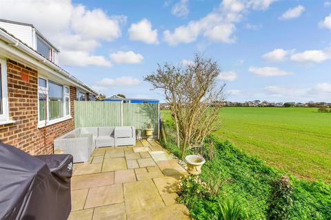 16 Roman Way, St Margarets At Cliffe, Dover, CT15 6AH