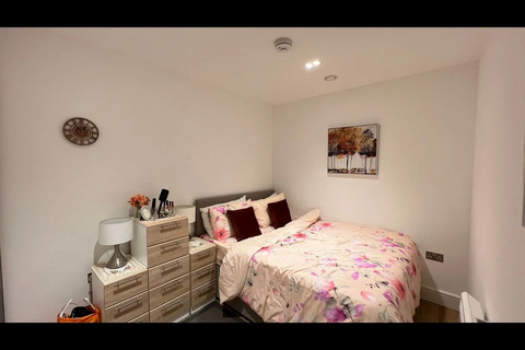 1 bedroom apartment for sale, Laporte Way, Luton LU4