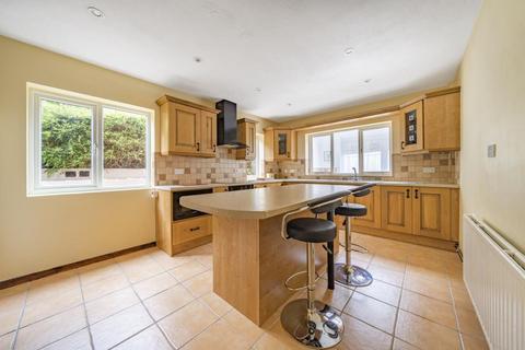 4 bedroom semi-detached house for sale, Situated 0.8 miles outside the village of Lyonshall,  Herefordshire,  HR5