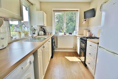 2 bedroom flat to rent, Cedar House, Cissbury Avenue, Worthing, West Sussex, BN14