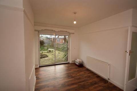 3 bedroom terraced house to rent, Greenford , UB6