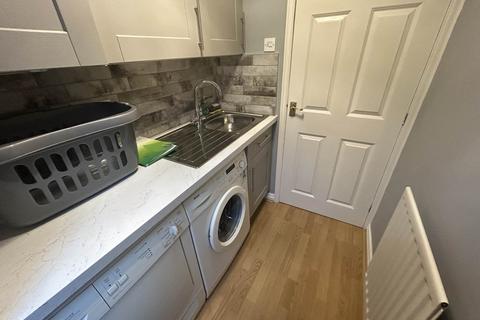 6 Alligin Close, Chadderton, Oldham, OL9 0LZ