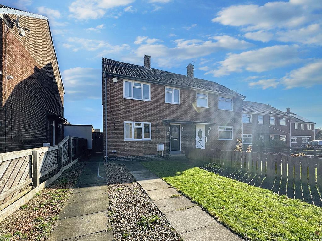 Lime Avenue, Houghton, Houghton Le... 2 bed semidetached house for