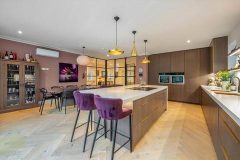 5 bedroom detached house for sale, Oakhill Road, Sevenoaks, Kent, TN13