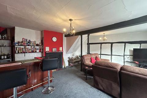 2 bedroom flat for sale, High Street, Tewkesbury GL20