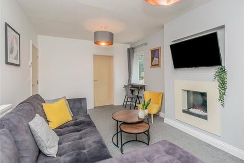 2 bedroom flat for sale - Dunstan Grove, Cleckheaton, West Yorkshire, BD19