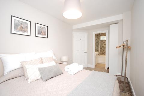 2 bedroom flat to rent, Lordship Lane East Dulwich SE22